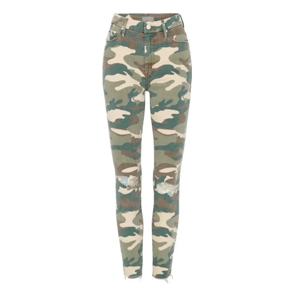 Mother Denim High Waisted Looker Ankle Jeans See Me Camo